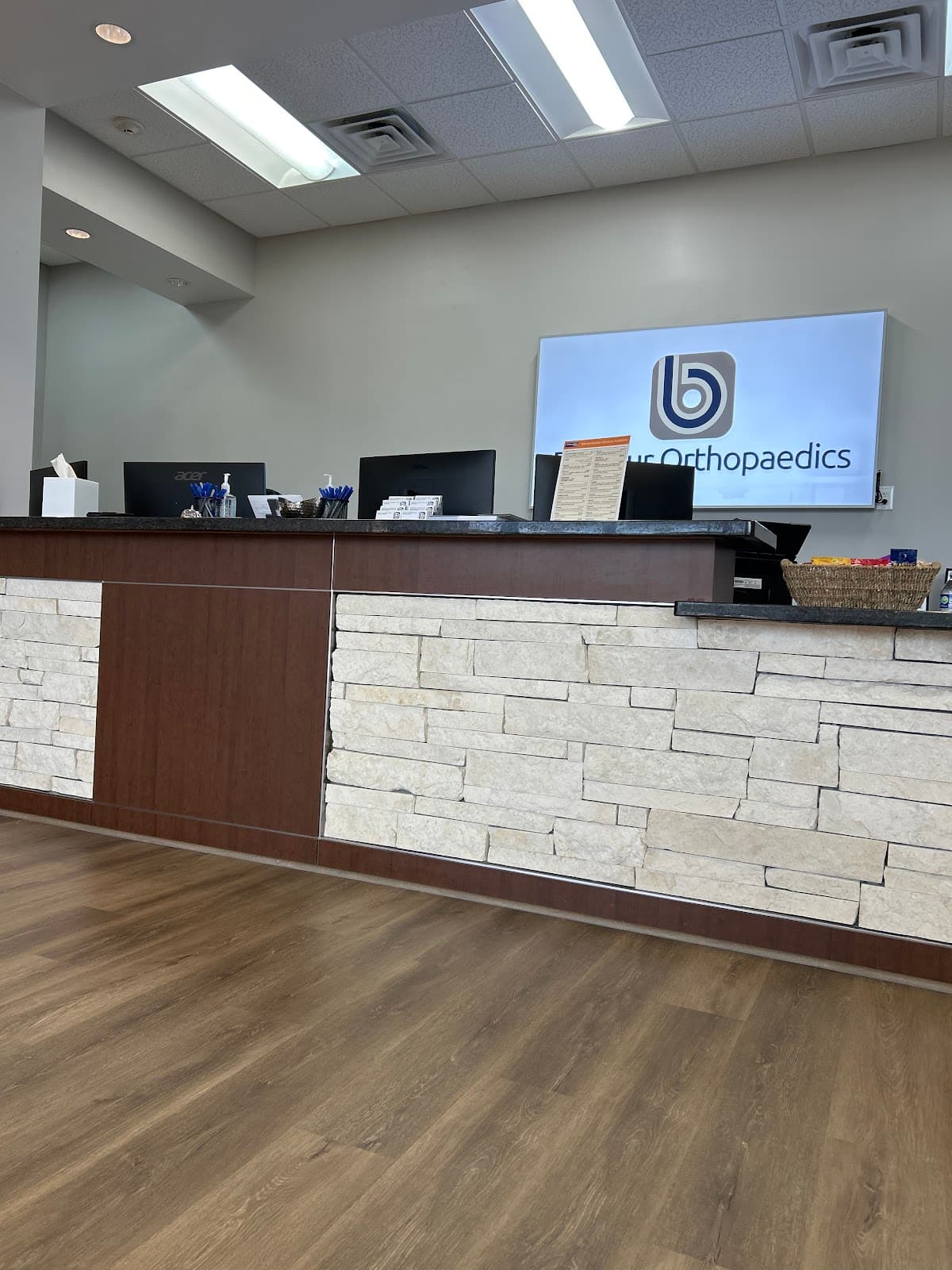 Barbour Orthopaedics & Spine Of Texas Pc - Photo 1