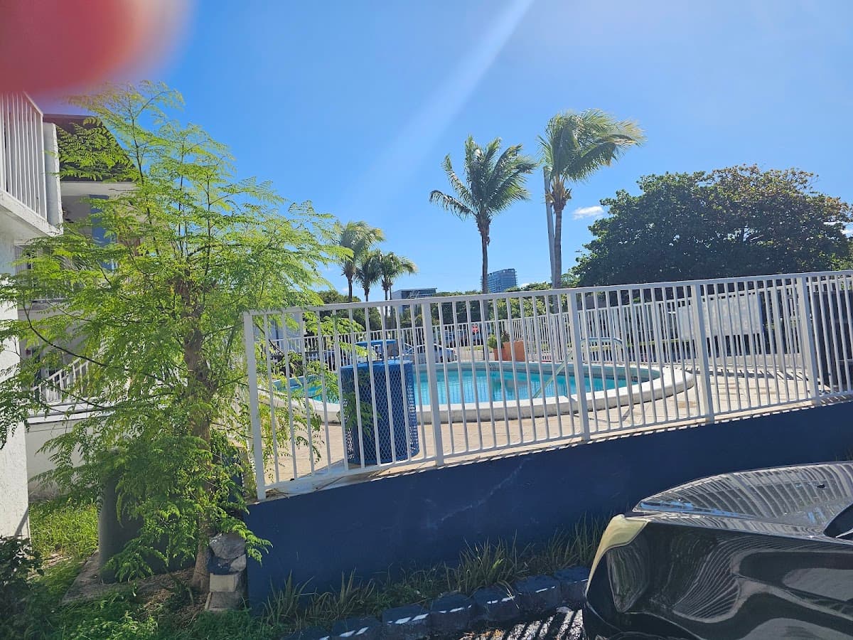 Bellanie Investment Llc - Photo 1