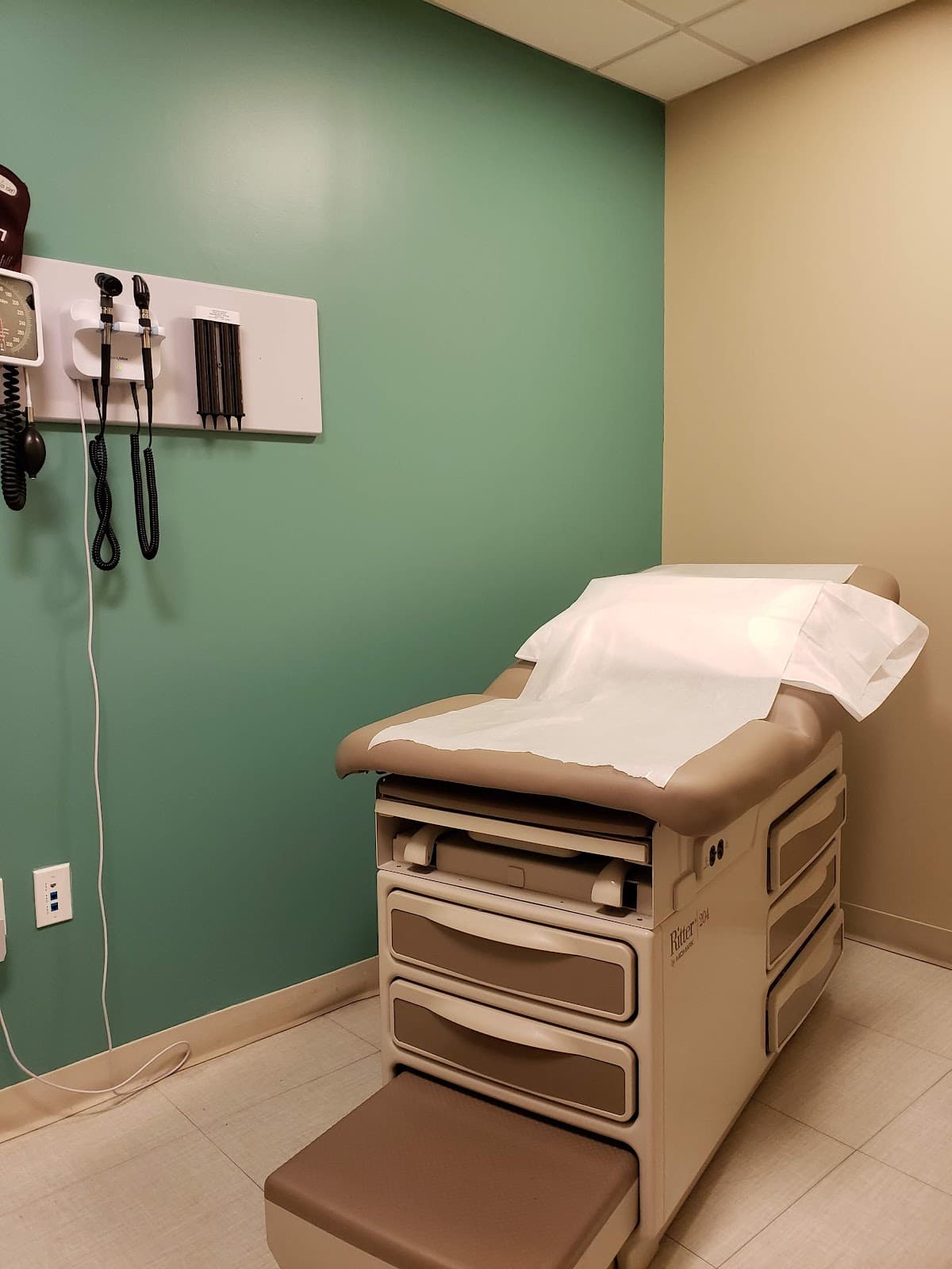 Carver Medical Group - Photo 1