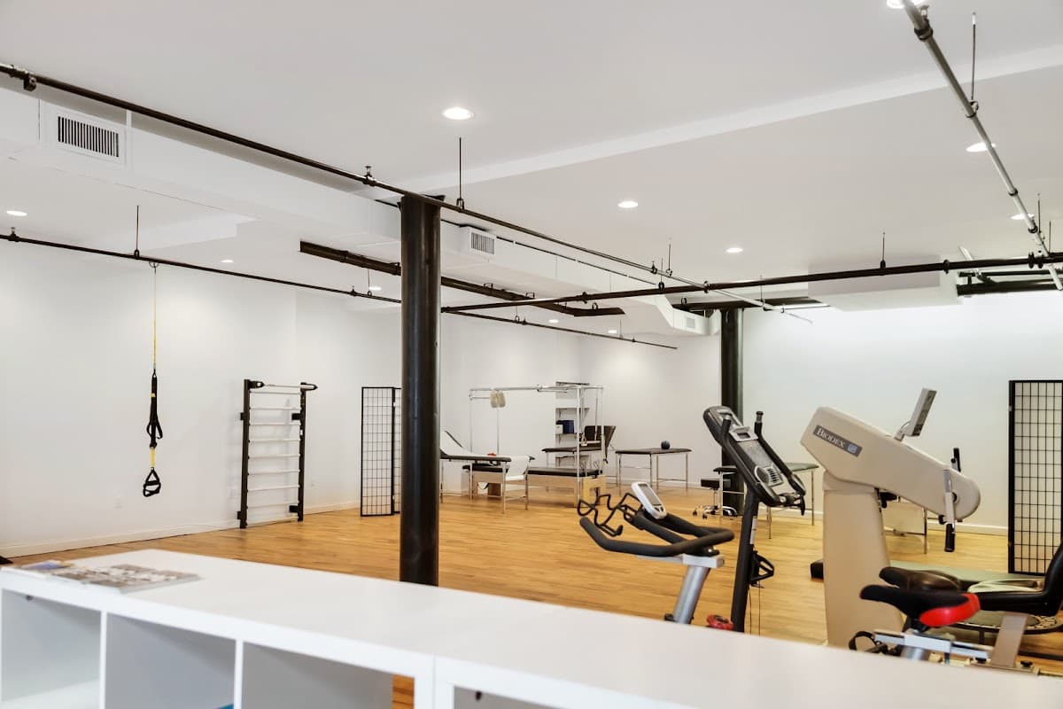 Park East Sports Medicine & Rehabilitation Pc - Photo 1