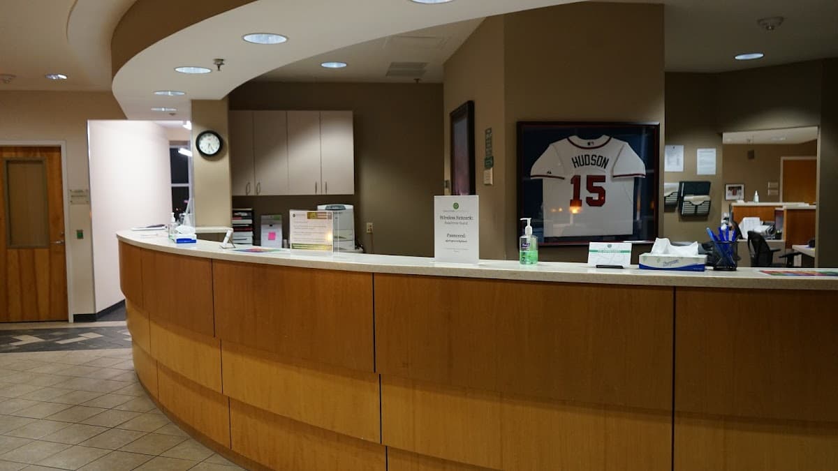 Peachtree Orthopaedic Clinic Pa - Photo 2