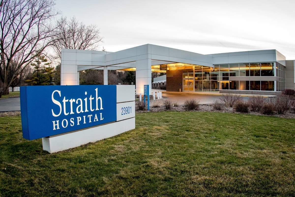 Straith Hospital For Special Surgery - Photo 2